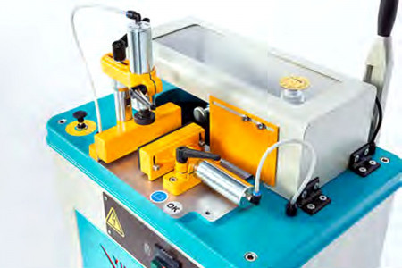 Yilmaz KM 211 S — Станок для обработки торца импоста с ручной подачей фрезы - 3