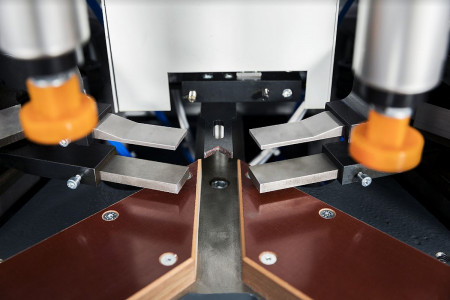 Yilmaz KP 130 CNC - Автоматический углообжимной пресс с ЧПУ  - 3